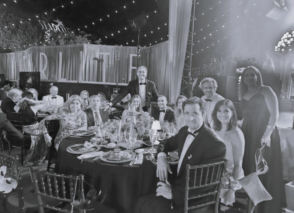 Blossom acude a la XVI Gala Starlite y se viste de solidaridad